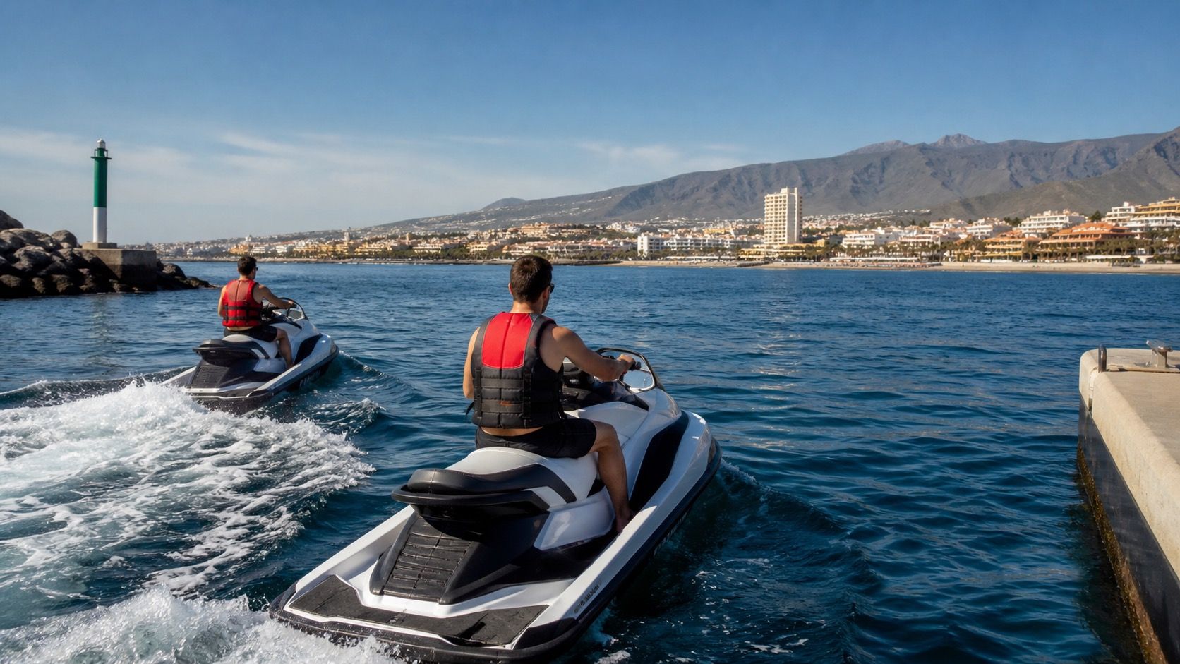 Jet ski en Playa de las Américas: opciones de salida y planificación